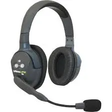  Eartec UltraLITE  Wireless Intercom 
